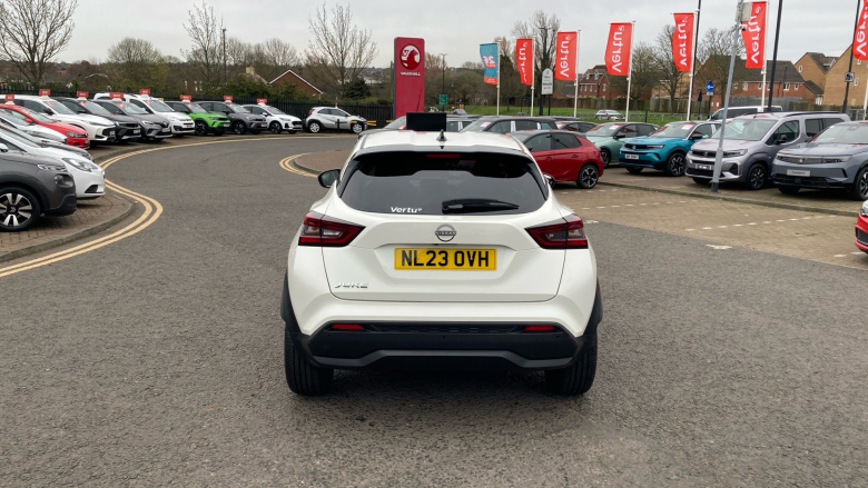 Nissan Juke 1.0 DiG-T 114 N-Connecta 5dr Petrol Hatchback